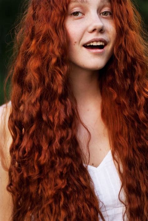 Long Wavy Red Hair Long Hair