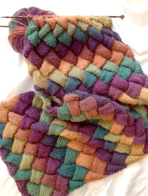 Amazing Knitting Pebbles Entrelac Scarf Free Pattern