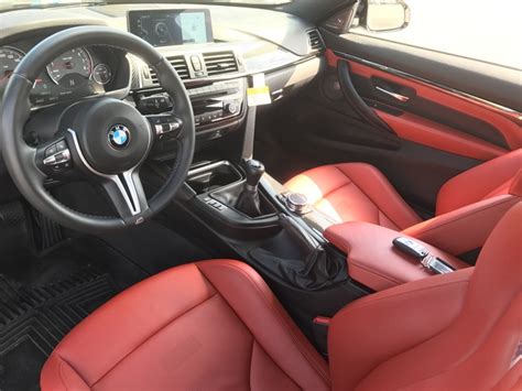 The 2017 bmw m4 comes in just one trim level. 2017 BMW M4 - Interior Pictures - CarGurus