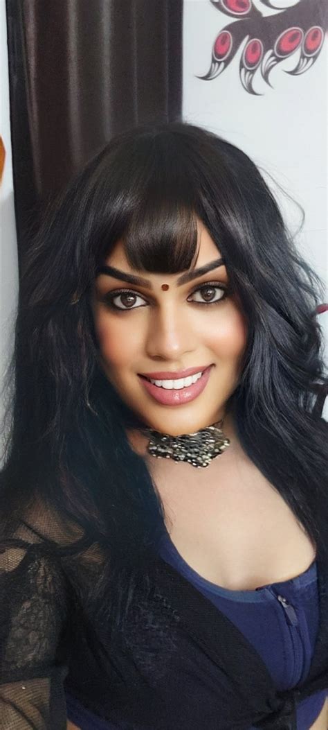shruti krishnamurthy indian transsexual escort in ahmedabad