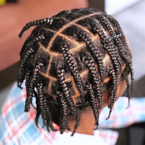 That's a flattering 'do for just about anyone because it frames the face so beautifully and features the perfect length. Box Braids For Men: 22 Ways To Wear Them In 2021