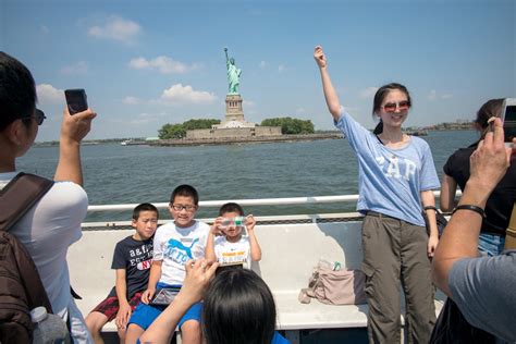 Some Chinese Tourists Visit New York But Sleep In New Jersey The New