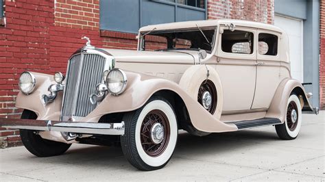 1931 Pierce Arrow Twelve Club Sedan Vin 2075042 Classiccom
