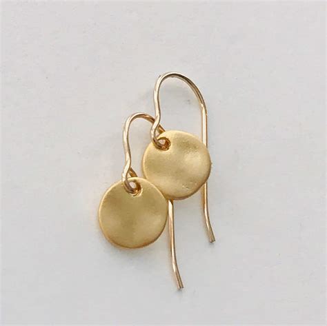 Gold Coin Earrings Gold Earrings Tiny Disc Earrings Minimalist Etsy