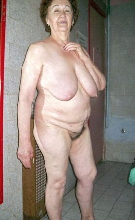 Grannies Naked At Home Pics Xhamster
