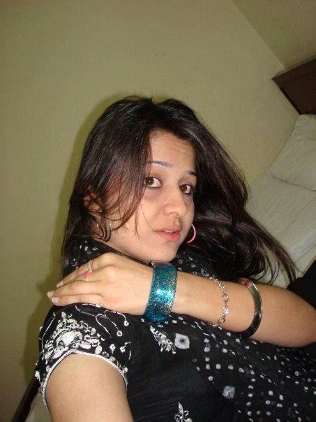 Indian Desi Girls Hot Photos ~ South Indian Actresses Pics