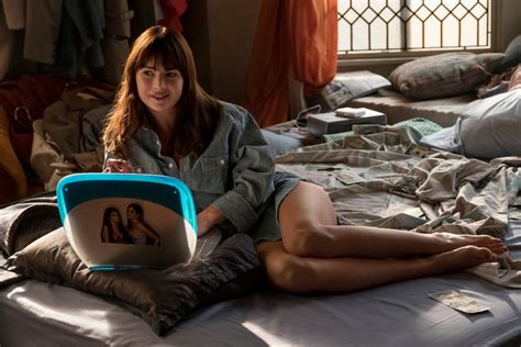 Netflix Embraces A Nasty Gal Based On The Real Deal The New York Times