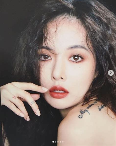 Hyuna Makes First Post After Agency Exit Scandal