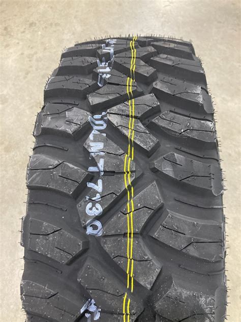 New Tire 285 70 17 Kumho Road Venture Mt71 10 Ply Lt28570r17 Your