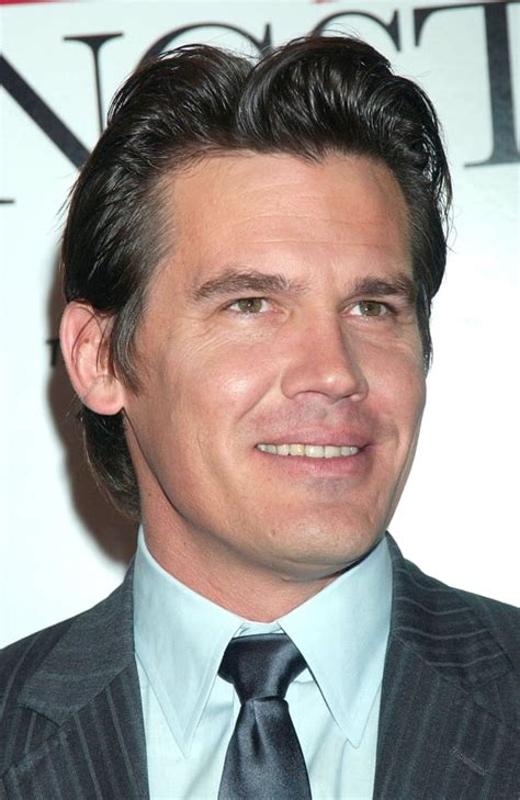 Josh Brolin At Arrivals For Premiere Of American Gangster To Benefit