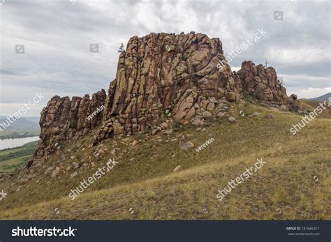 Butte Isolated Hill Steep Often Vertical Stock Photo 187686311