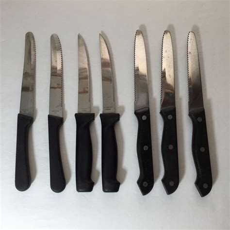 7 Serrated Steak Knives Grand Gourmet Precision Edge Delco Brand Ware