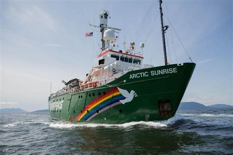 Gjs Things To Do Green Peace The Arctic Sunrise Is In Honolulu Free