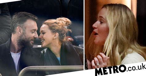 Jennifer Lawrence Finally Unveils Diamond Ring After Confirming Cooke