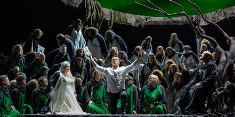 Review Met S New LOHENGRIN Is Thrillingly Sung But Close Your Eyes And