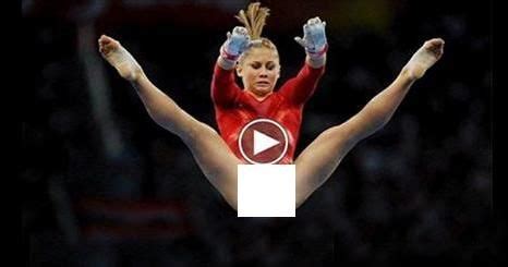 Female Gymnasts Gymnast Leotard Breaks During Performance The Best