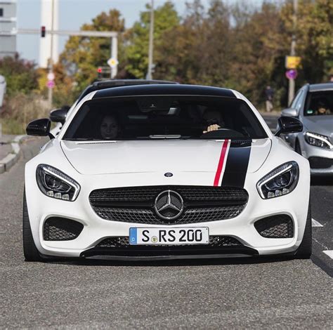 Mercedes Amg Gt Painted In White W Offset Black And Red Racing Stripes
