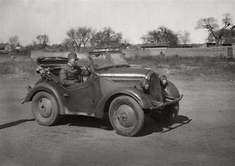 Japanese Army Officer With His Kurogane Scout Car Korea 1942 1155 X