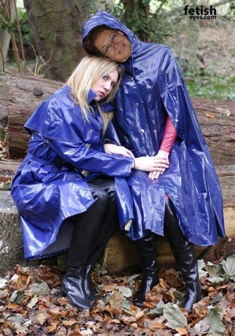 pin von rebecca orlowski auf blue regenkleidung regen mode regenjacke