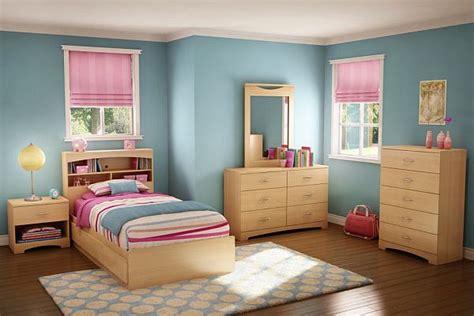 The following nurseries, bedrooms, and playrooms were all designed by top names from around the country, all of whom are offering their insights into the best colors for kids' rooms with us. Kids Bedroom Paint Ideas: 10 Ways to Redecorate