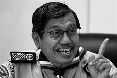 Analysts laud the appointment of tan sri mohd bakke salleh has been appointed as telekom malaysia bhd's (tm) new chairman effective may 11 this year. National chief scout Shafie Mohd Salleh dies - Tamil Malar ...