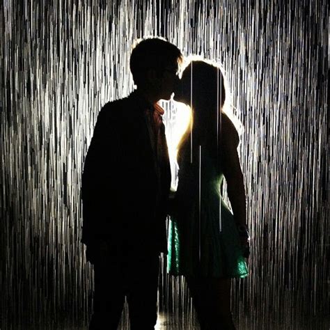 Kissing In The Rain Love Pinterest