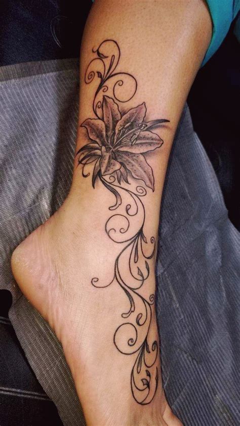 Custom Tiger Lily Tattoo With Swirls Tattoosthatdontsuck Ankle Leg