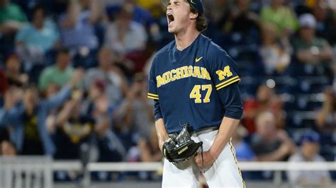 Michigan Baseball And Kenny Chesney The Secret To A Thrilling College