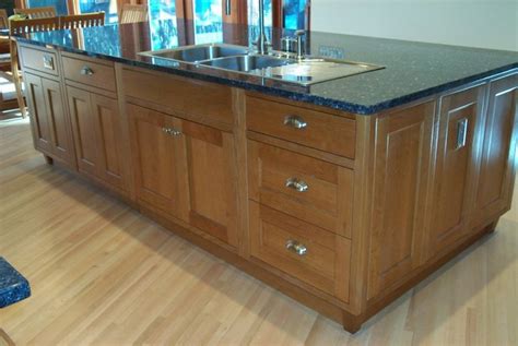 Maybe you would like to learn more about one of these? End Panels Inset into a Face Frame | Kitchen cabinets end ...