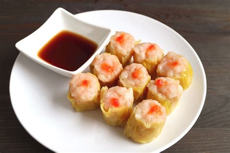 Premium Photo Tasty Shrimp And Pork Filled Chinese Steamed Dumplings