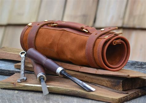 Wasn't that easy and inexpensive? Hand made leather tool roll | Diy - woodworking tools | Pinterest | Hands, Tools and Hand made