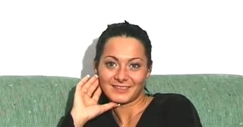 video uite cum arata sandra romain in 2001 la interviul de angajare cat de sfioasa era romanca