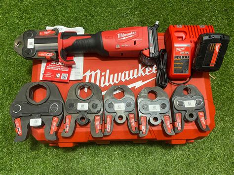 Milwaukee 2922 22 M18 Force Logic One Key Copper Press Tool Kit With