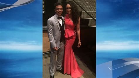 Going Viral Son Takes Mom To Prom Because She Missed Hers As A Pregnant Teen
