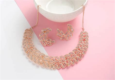American Diamond Rose Gold Plated Floral Design Necklace With Earrings
