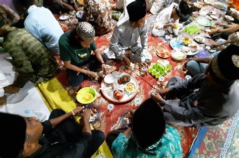 Genduren Shadaqah Ala Jawa Sambut Bulan Suci Ramadan