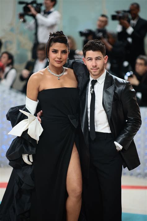 Priyanka Chopra And Nick Jonas Are Glamorous In Black And White At The