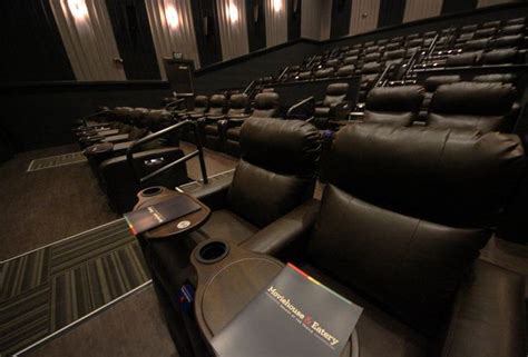 Here, you can watch a film and enjoy a decent meal, too. A dine-in movie theater in Four Points | Dine in movie ...