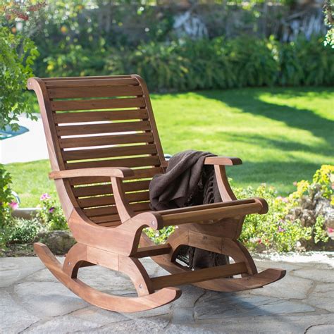 Obviously the altesse oversized patio chair by qui est paul is a very modern throne for contemporary kings and queens. 15 Best of Oversized Patio Rocking Chairs