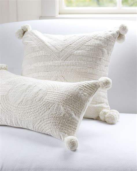 17 Beautiful White Decorative Pillows Ideas Pillows Unique