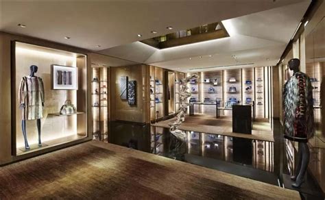 Lvmh moet hennessy louis vuitton se is a diversified luxury goods group. LVMH résout le problème de la contrefaçon avec la ...