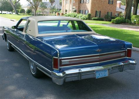 1976 lincoln continental town coupe. 1976 Lincoln Town Coupe in Blue Starfire with White top ...
