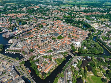Between 1402 and 1450, the city's gross in 2004, zwolle's de librije restaurant was honored with 3 stars by michelin guide; luchtfoto | Zwolle, Binnenstad, de Hanzestad kreeg in 1230 ...
