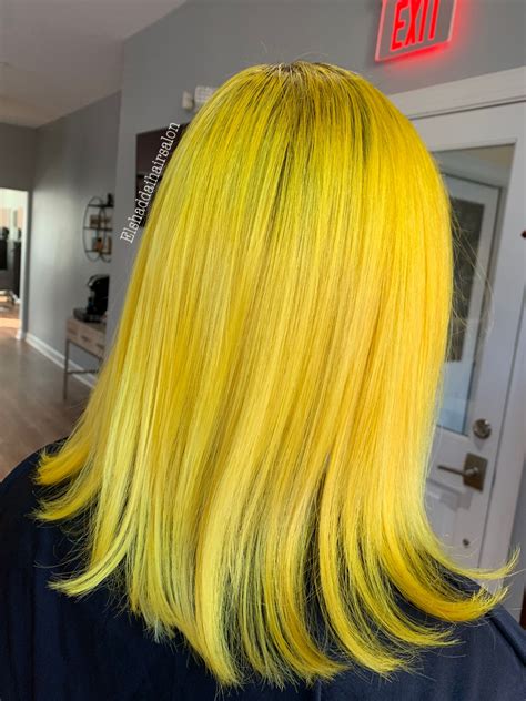 Yellow Hair In 2020 Yellow Hair Yellow Hair Color Hair