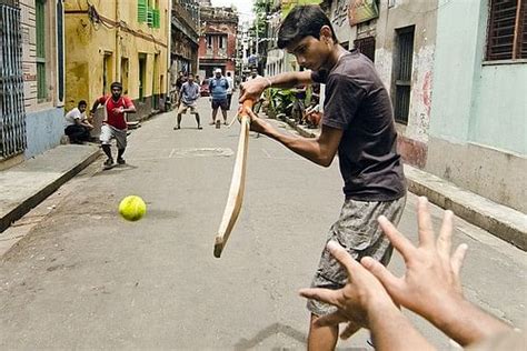 5 Reasons Why Gully Cricket Is So Popular In India