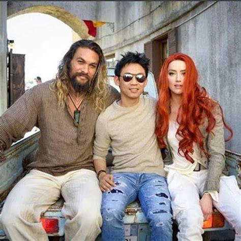 Amber heard looks amazing as mera in aquaman as a leaked video shows her using her heard's character in aquaman looks like she will be just a powerful as her male counterparts. Jason Momoa James Wan and Amber Heard on the set of ...