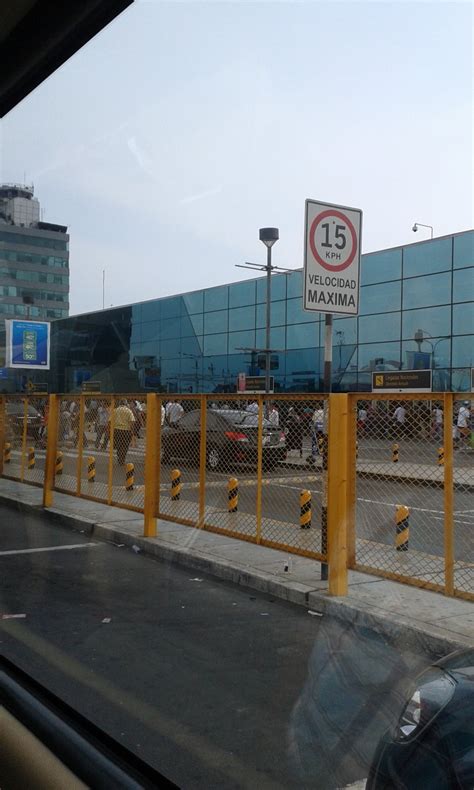 Aeropuerto Foros Perú