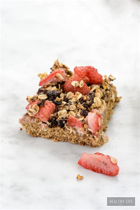 Oatmeal Pistachio Strawberry Breakfast Bars A Healthy Life For Me