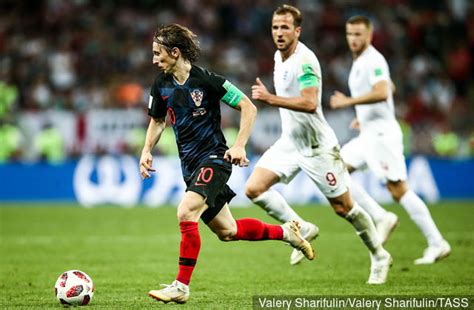 Luka modrić (born 9 september 1985) is a croatian professional footballer who plays as a midfielder. Luka Modric believes Tottenham star Harry Kane still has ...