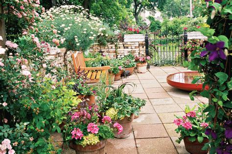 Diy Gardens For Small Spaces Awesome Gardens For Really Small Spaces